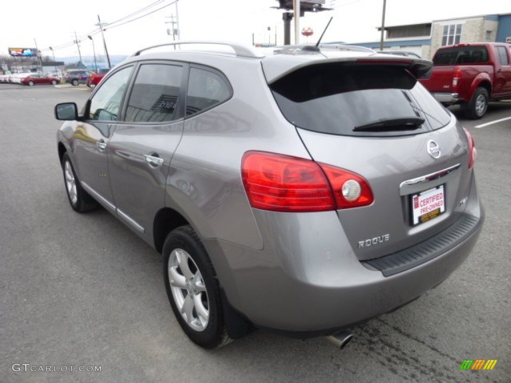 2011 Rogue SV AWD - Gotham Gray Metallic / Gray photo #8