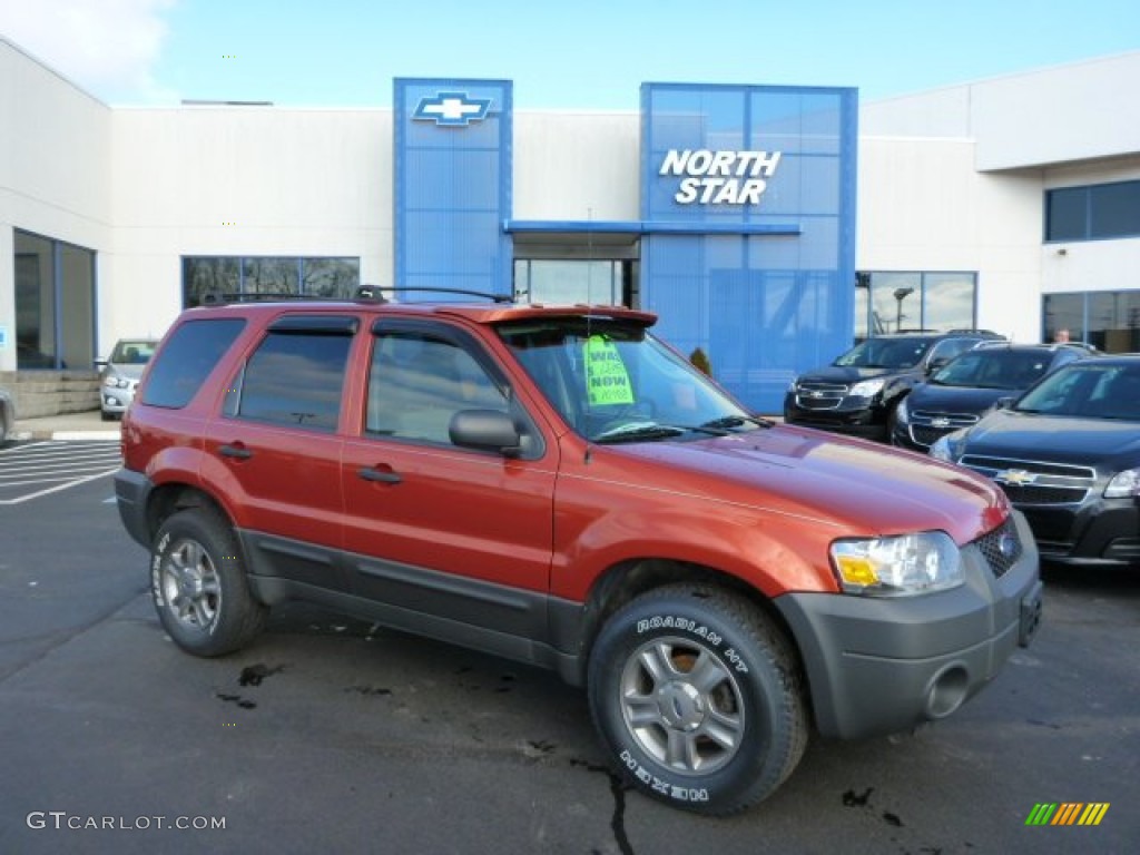 2005 Escape XLS 4WD - Blazing Copper Metallic / Medium/Dark Flint Grey photo #1