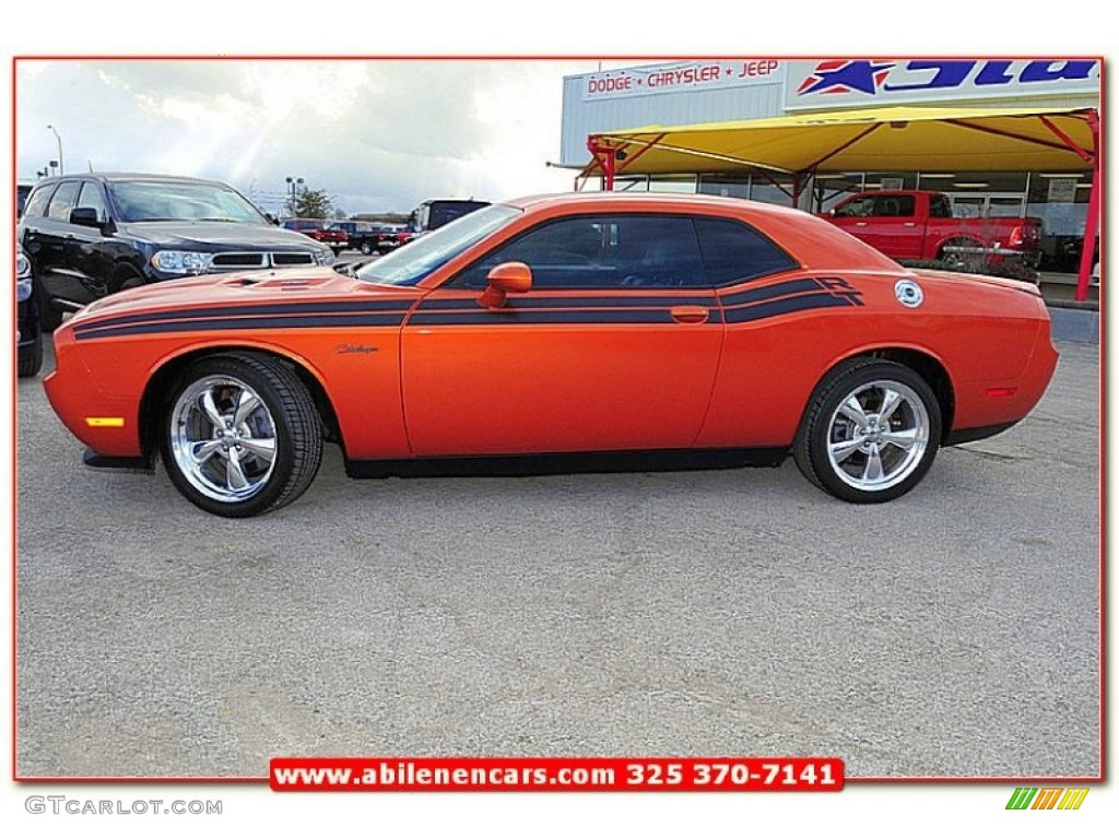 2011 Challenger R/T Classic - Toxic Orange Pearl / Dark Slate Gray photo #4