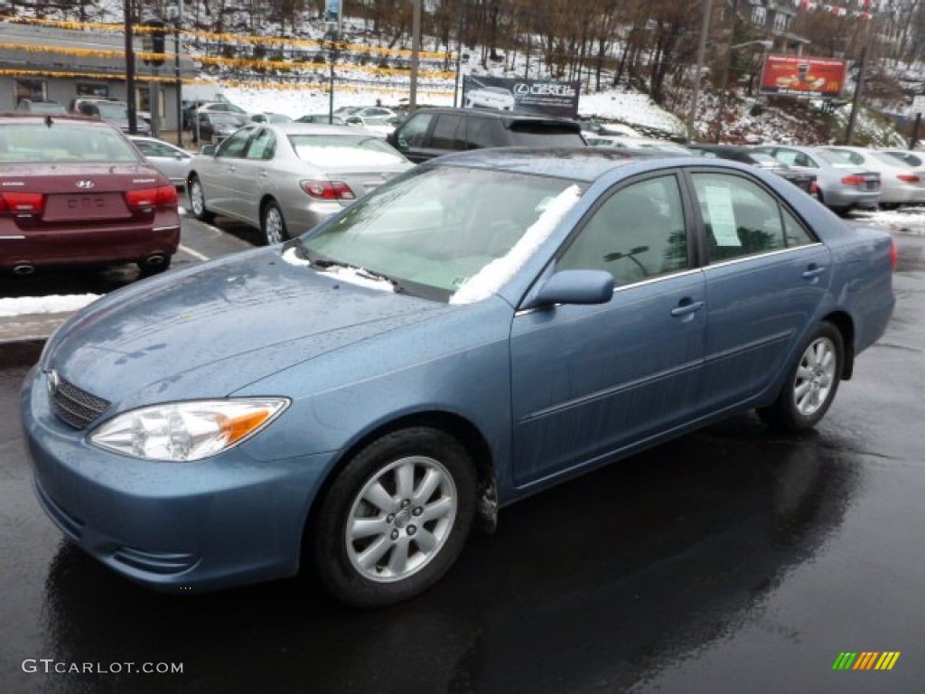 2002 Camry XLE V6 - Catalina Blue Metallic / Stone photo #2