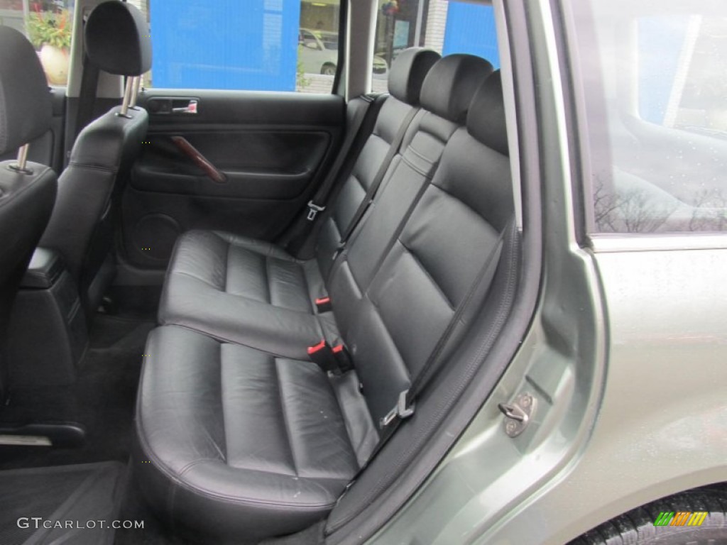 2003 Volkswagen Passat GLX 4Motion Wagon Interior Color Photos