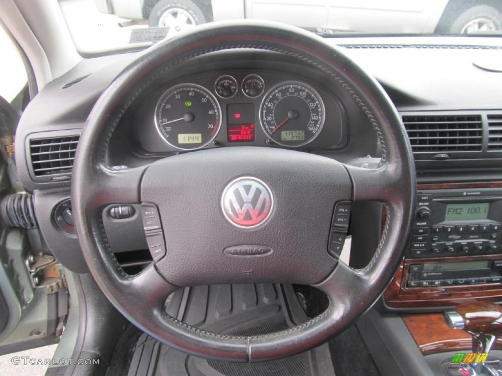 2003 Volkswagen Passat GLX 4Motion Wagon Black Steering Wheel Photo #76506114