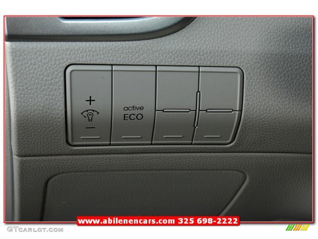 2013 Elantra GT - Volcanic Red / Beige photo #16