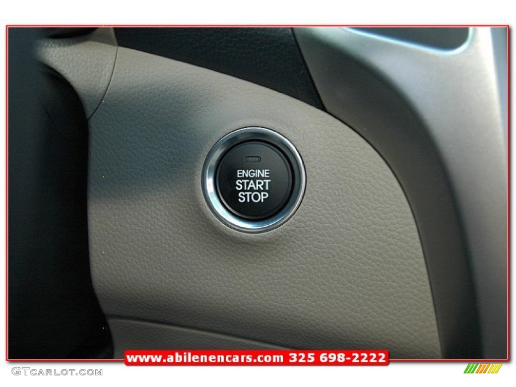 2013 Elantra GT - Volcanic Red / Beige photo #28