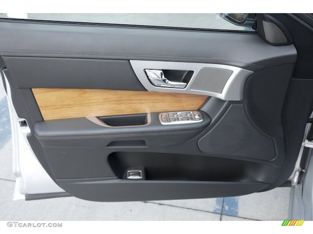 2010 Jaguar XF Sport Sedan Warm Charcoal Door Panel Photo #76507237