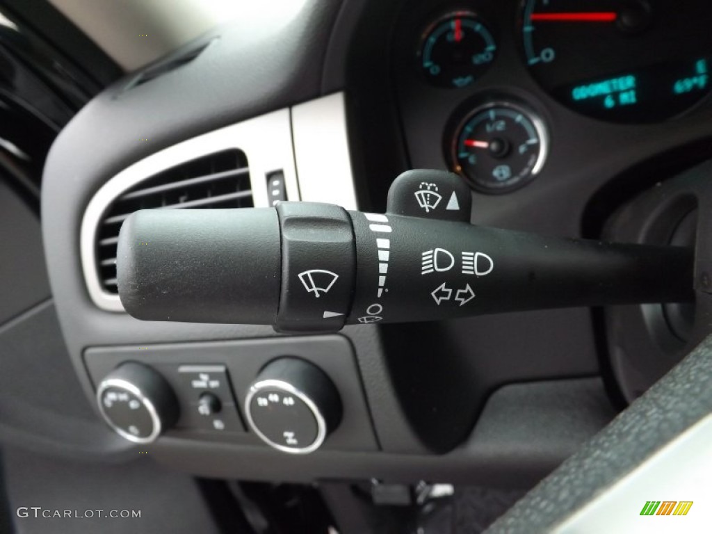 2013 Chevrolet Silverado 2500HD LTZ Crew Cab 4x4 Controls Photo #76510272