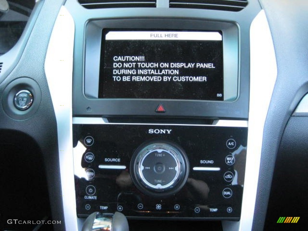 2013 Ford Explorer Sport 4WD Controls Photo #76513130