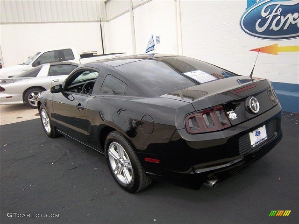 2013 Mustang V6 Coupe - Black / Charcoal Black photo #7