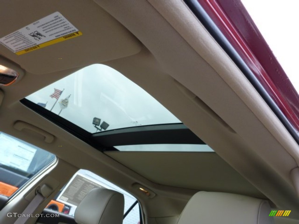 2013 Chrysler 300 C AWD Sunroof Photo #76516391