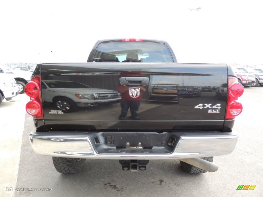 2007 Ram 2500 SLT Mega Cab 4x4 - Brilliant Black / Khaki photo #3