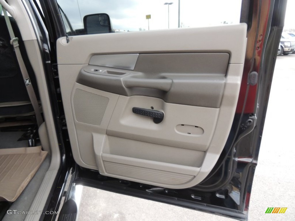 2007 Ram 2500 SLT Mega Cab 4x4 - Brilliant Black / Khaki photo #9