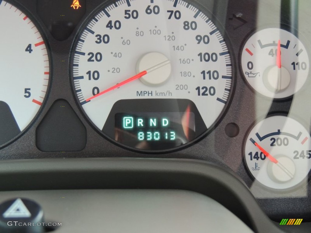 2007 Ram 2500 SLT Mega Cab 4x4 - Brilliant Black / Khaki photo #16