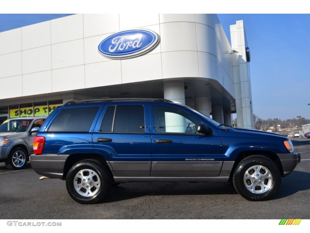 2001 Grand Cherokee Laredo 4x4 - Patriot Blue Pearl / Sandstone photo #2