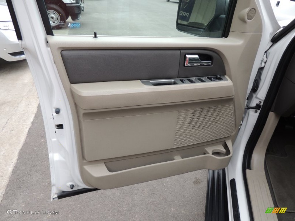 2009 Ford Expedition XLT Door Panel Photos