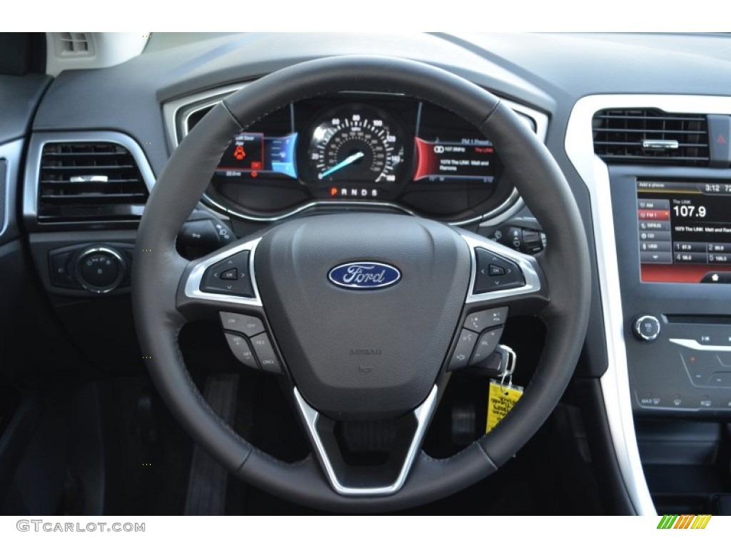 2013 Fusion SE 1.6 EcoBoost - Tuxedo Black Metallic / Charcoal Black photo #23