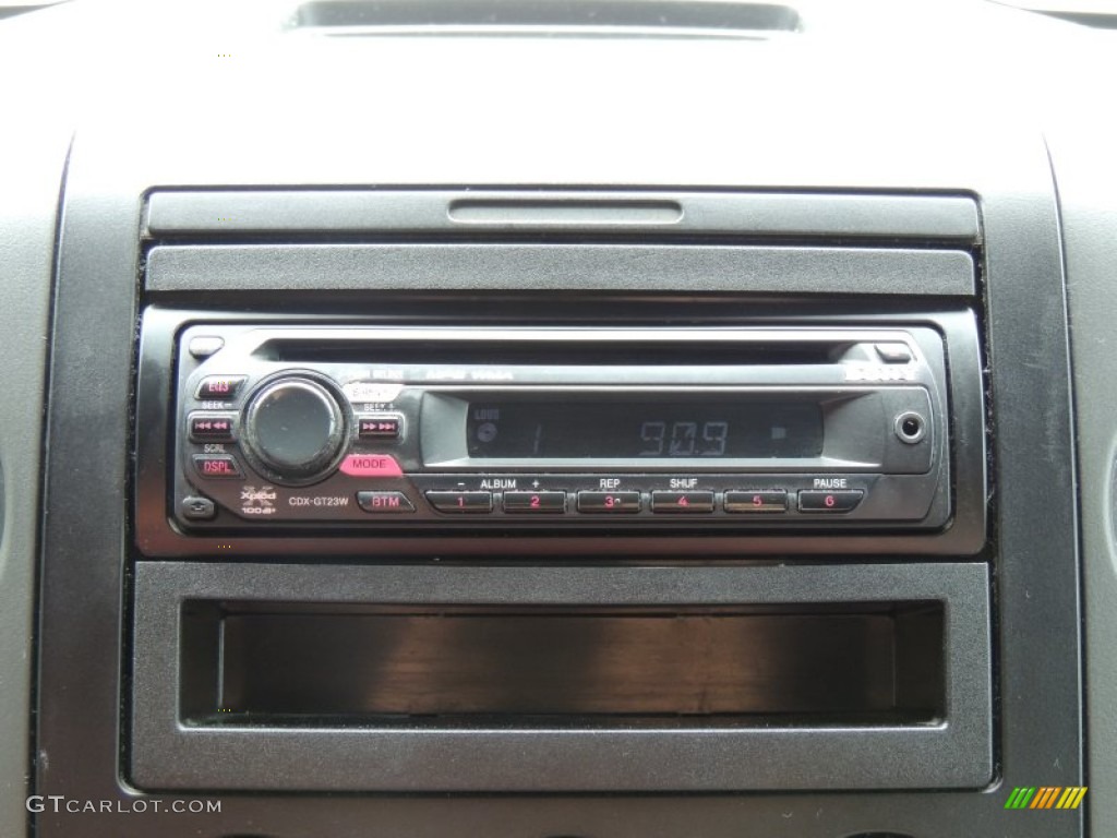 2005 F150 XLT SuperCrew - Silver Metallic / Tan photo #18