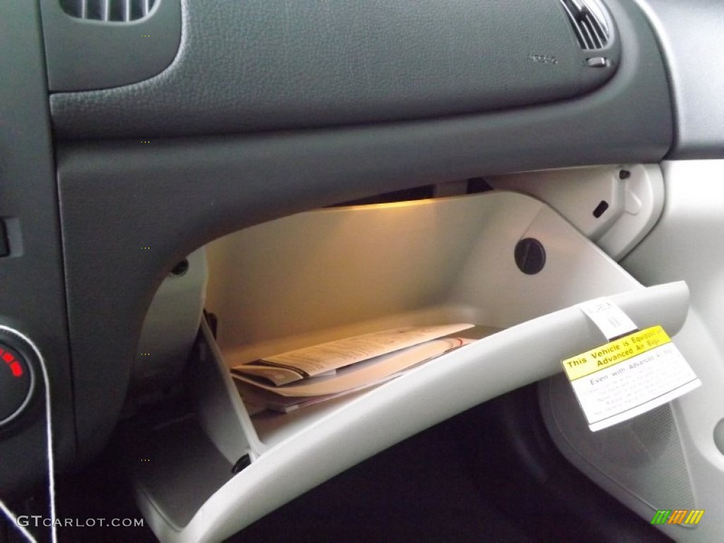 2013 Forte LX - Bright Silver / Stone photo #24