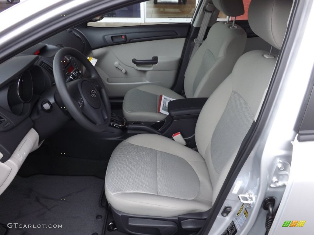 Stone Interior 2013 Kia Forte LX Photo #76522816