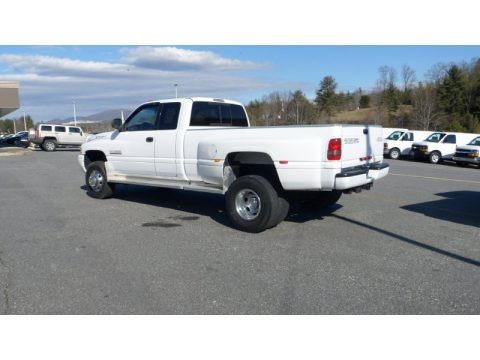2000 Dodge Ram 3500 ST Extended Cab 4x4 Dually Data, Info and Specs
