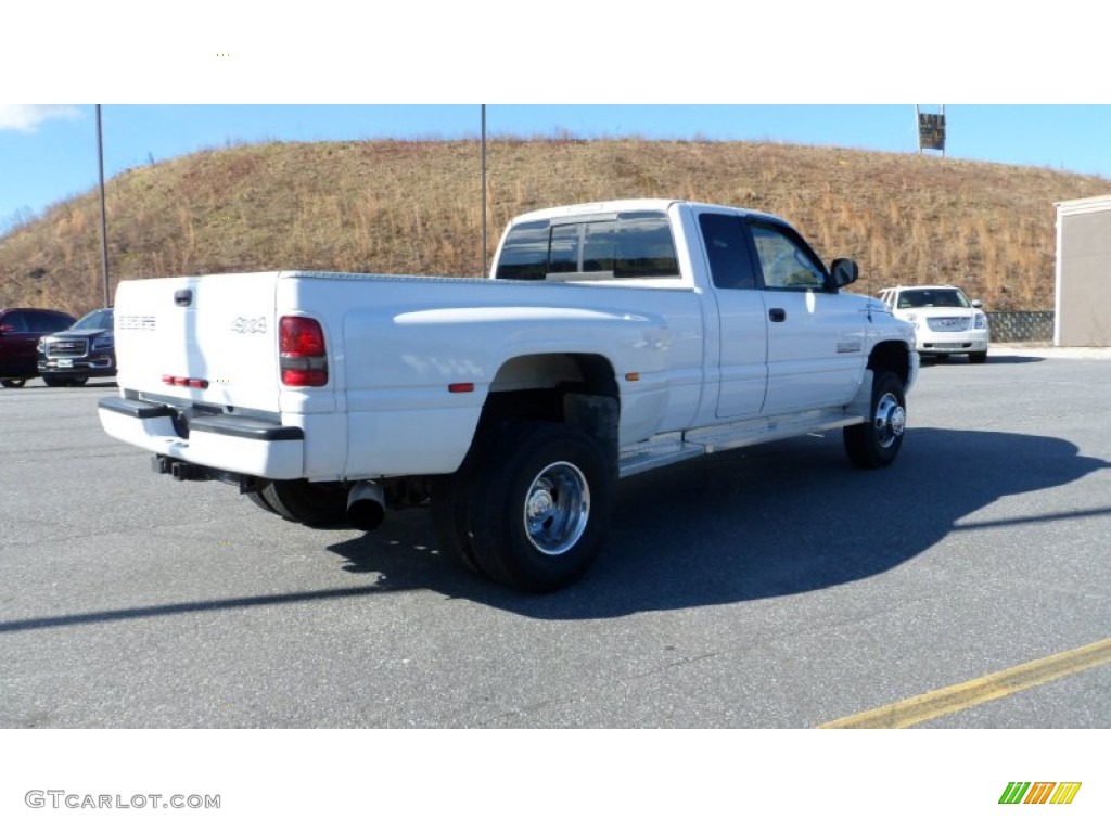 2000 Ram 3500 ST Extended Cab 4x4 Dually - Bright White / Camel/Tan photo #4