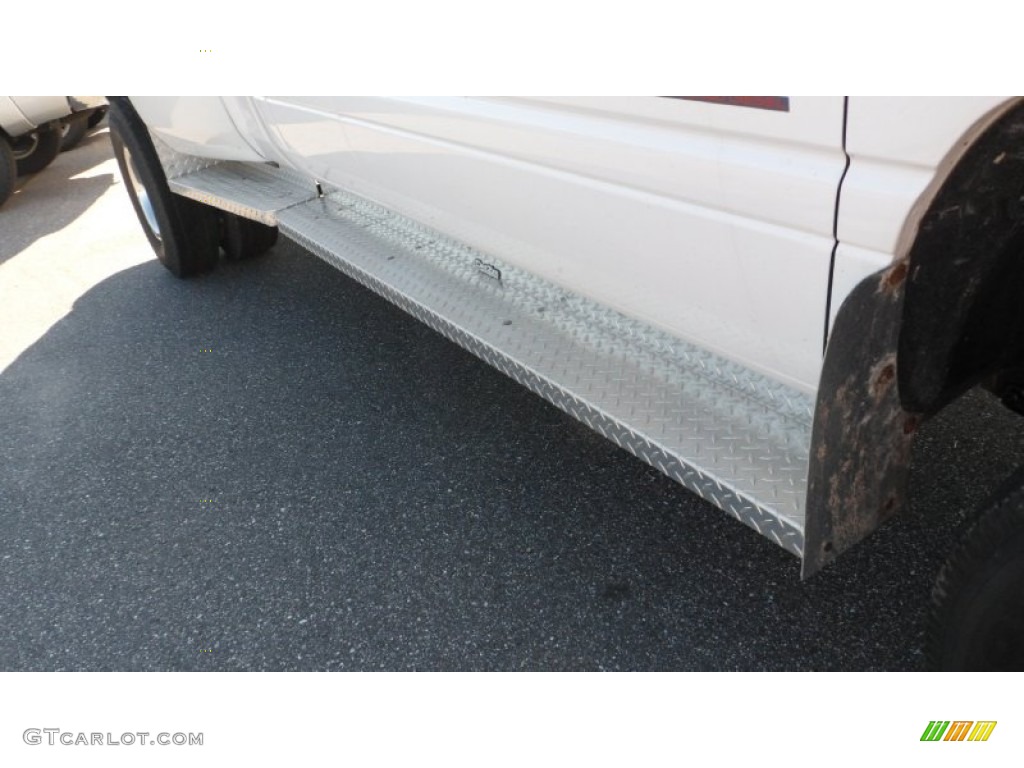 2000 Ram 3500 ST Extended Cab 4x4 Dually - Bright White / Camel/Tan photo #12