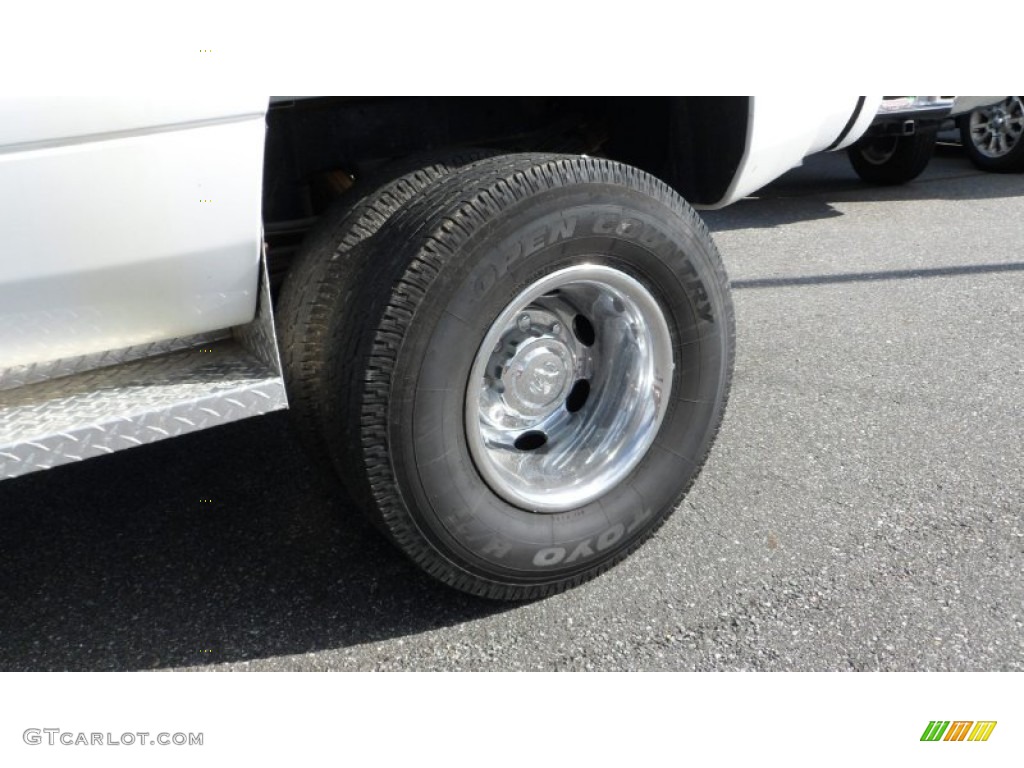 2000 Ram 3500 ST Extended Cab 4x4 Dually - Bright White / Camel/Tan photo #31