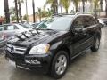 Black - GL 450 4Matic Photo No. 6