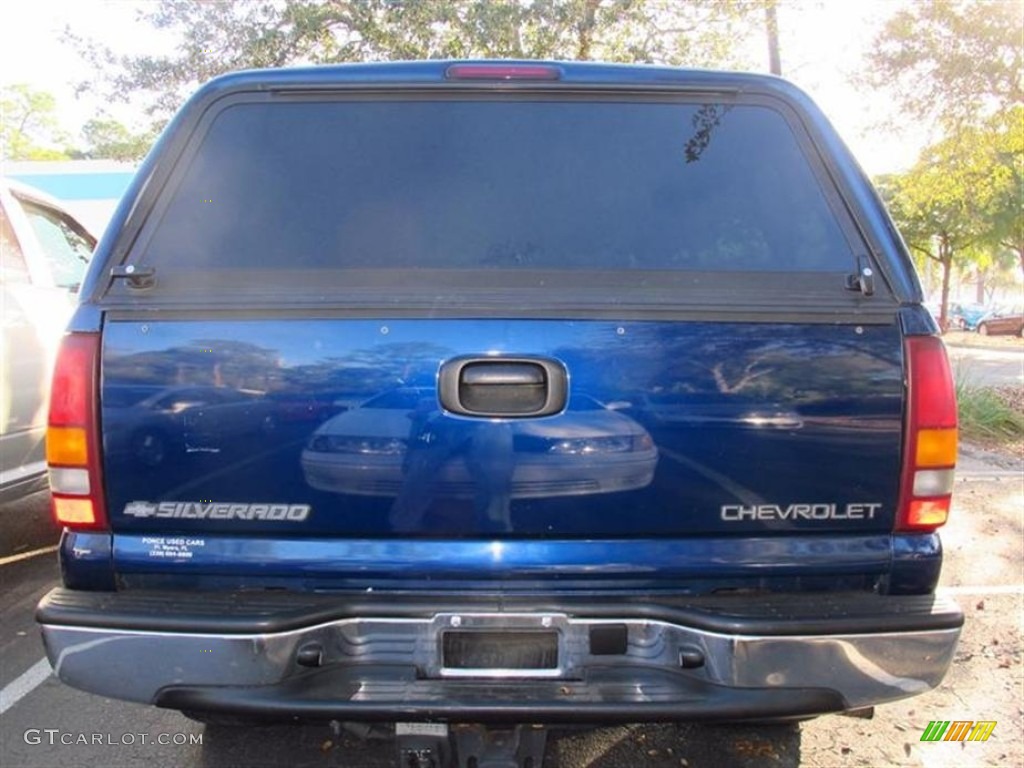 2002 Silverado 1500 LS Extended Cab 4x4 - Indigo Blue Metallic / Graphite Gray photo #2
