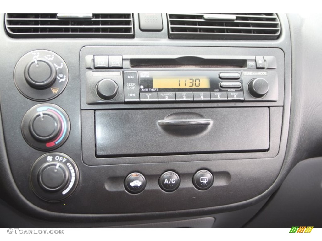 2003 Honda Civic LX Sedan Audio System Photo #76527542