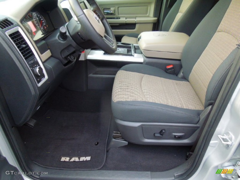 2012 Ram 1500 SLT Quad Cab 4x4 - Bright Silver Metallic / Dark Slate Gray/Medium Graystone photo #8