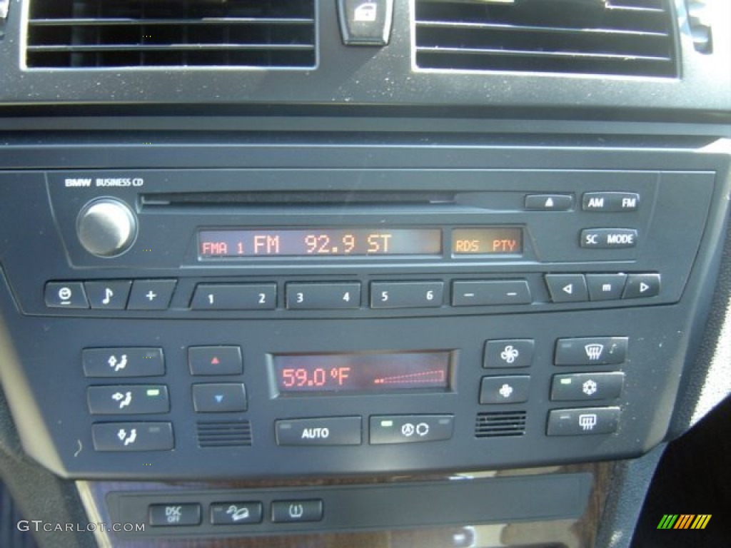2006 BMW X3 3.0i Controls Photo #76528490