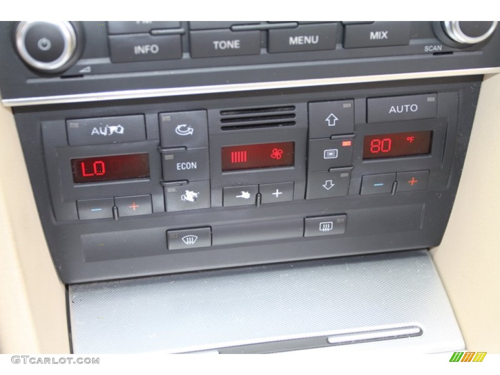 2007 Audi A4 2.0T Sedan Controls Photo #76528908