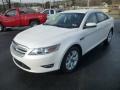 White Platinum Tri-Coat - Taurus SEL AWD Photo No. 3