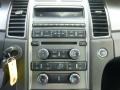 White Platinum Tri-Coat - Taurus SEL AWD Photo No. 18