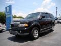 2001 Black Clearcoat Lincoln Navigator 4x4  photo #4