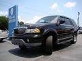 2001 Black Clearcoat Lincoln Navigator 4x4  photo #33