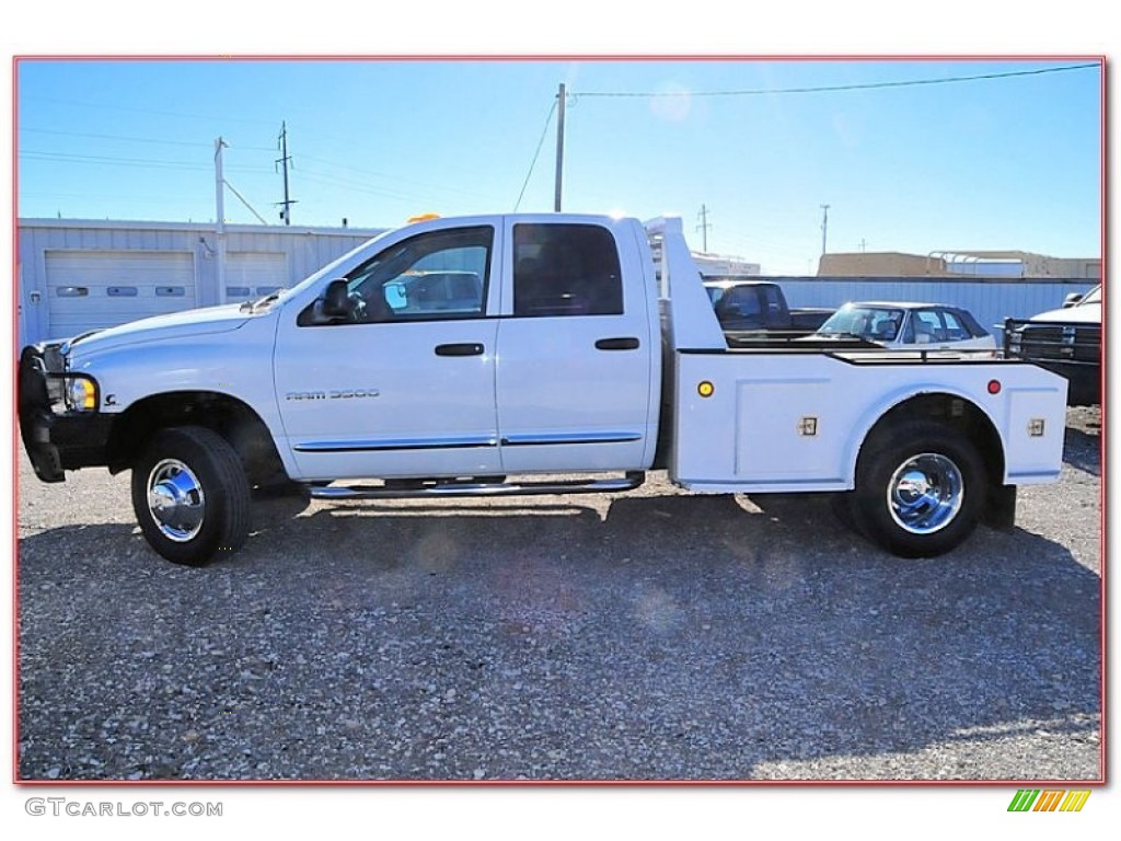 2004 Ram 3500 SLT Quad Cab 4x4 Dually - Bright White / Taupe photo #4