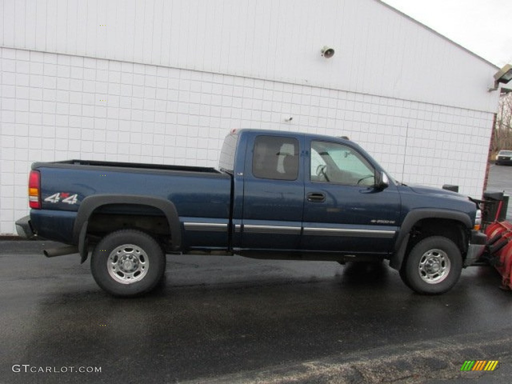 2002 Silverado 2500 LS Extended Cab 4x4 - Indigo Blue Metallic / Graphite photo #9