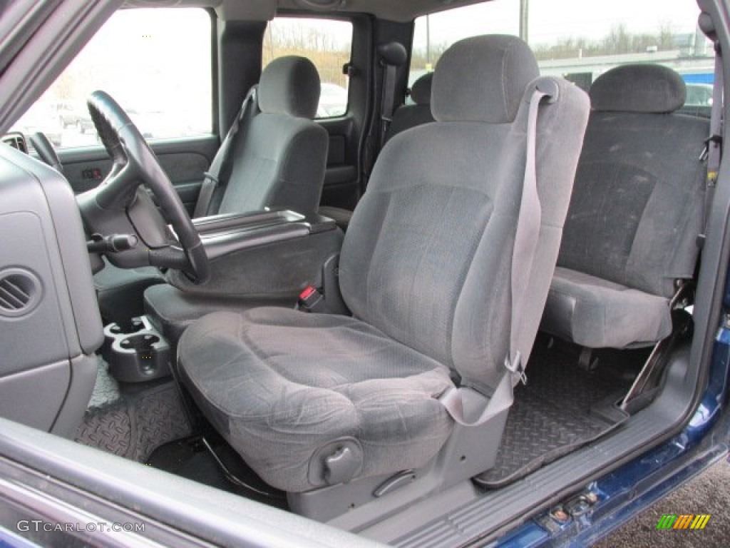 2002 Silverado 2500 LS Extended Cab 4x4 - Indigo Blue Metallic / Graphite photo #17