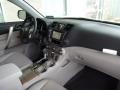 2013 Blizzard White Pearl Toyota Highlander SE 4WD  photo #10