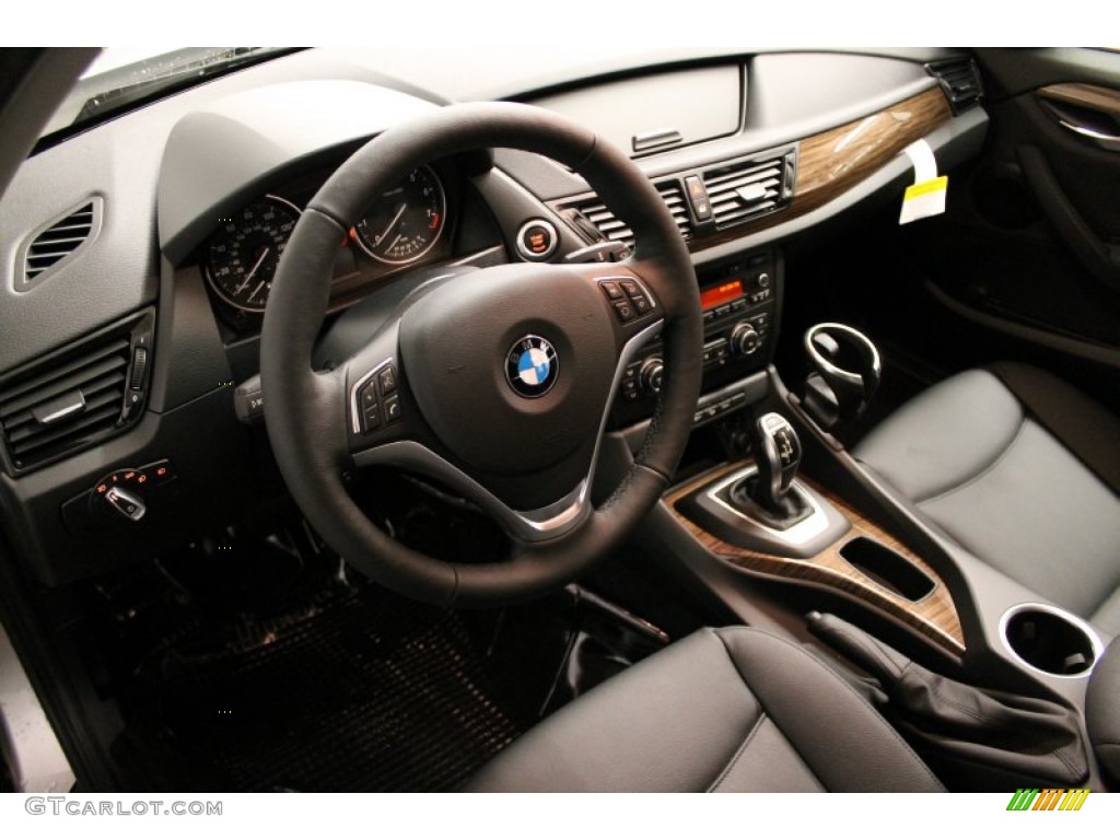 Black Interior 2013 BMW X1 xDrive 28i Photo #76535759