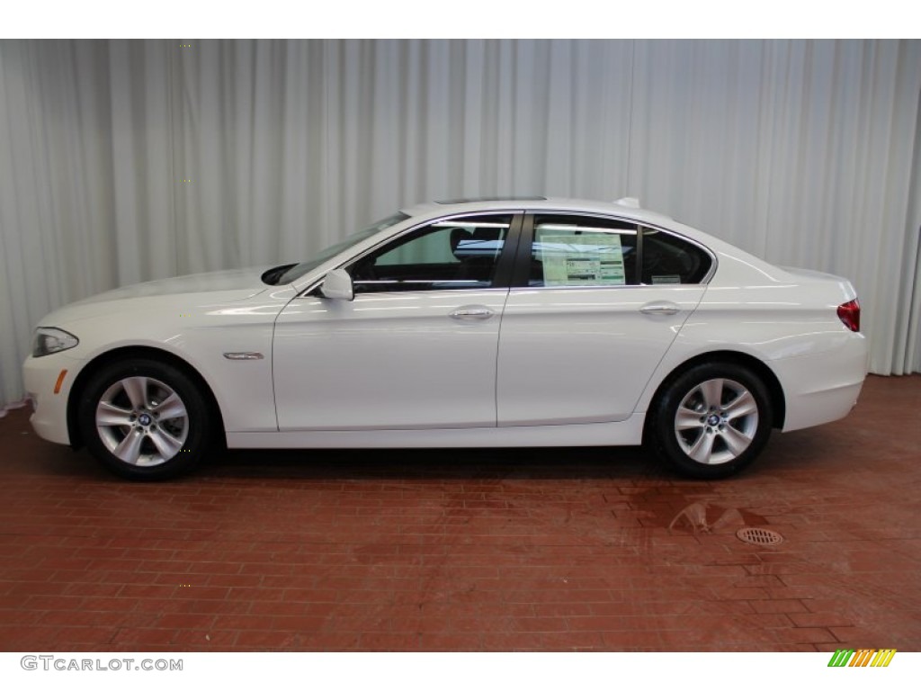 2013 5 Series 528i xDrive Sedan - Alpine White / Cinnamon Brown photo #4