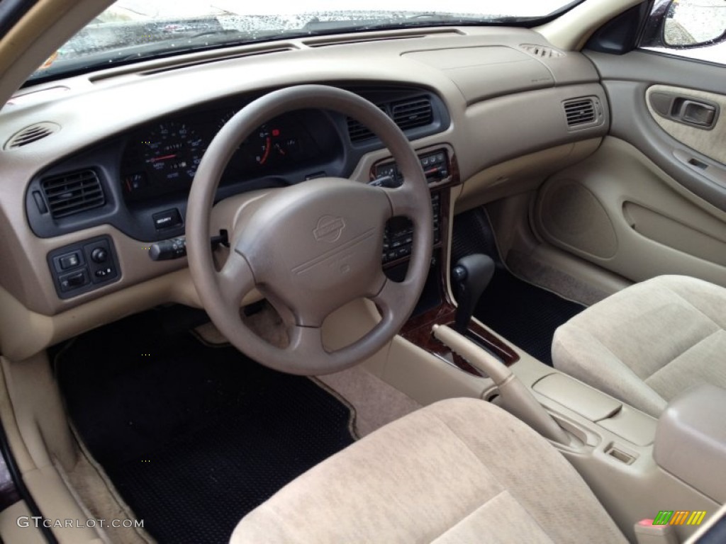 1998 Altima GXE - Black Cherry Pearl Metallic / Tan photo #8