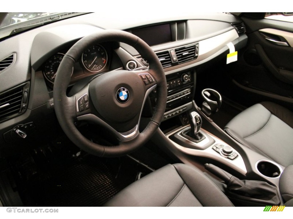 Black Interior 2013 BMW X1 xDrive 28i Photo #76537166
