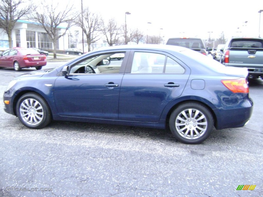 2010 Kizashi SE - Deep Sea Blue Metallic / Beige photo #6