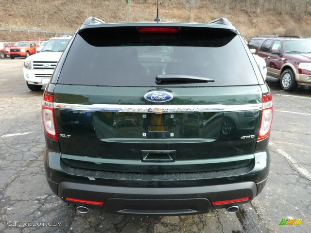 2013 Explorer XLT 4WD - Green Gem Metallic / Charcoal Black photo #3