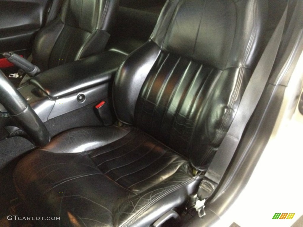 2000 Chevrolet Corvette Coupe Front Seat Photo #76540114