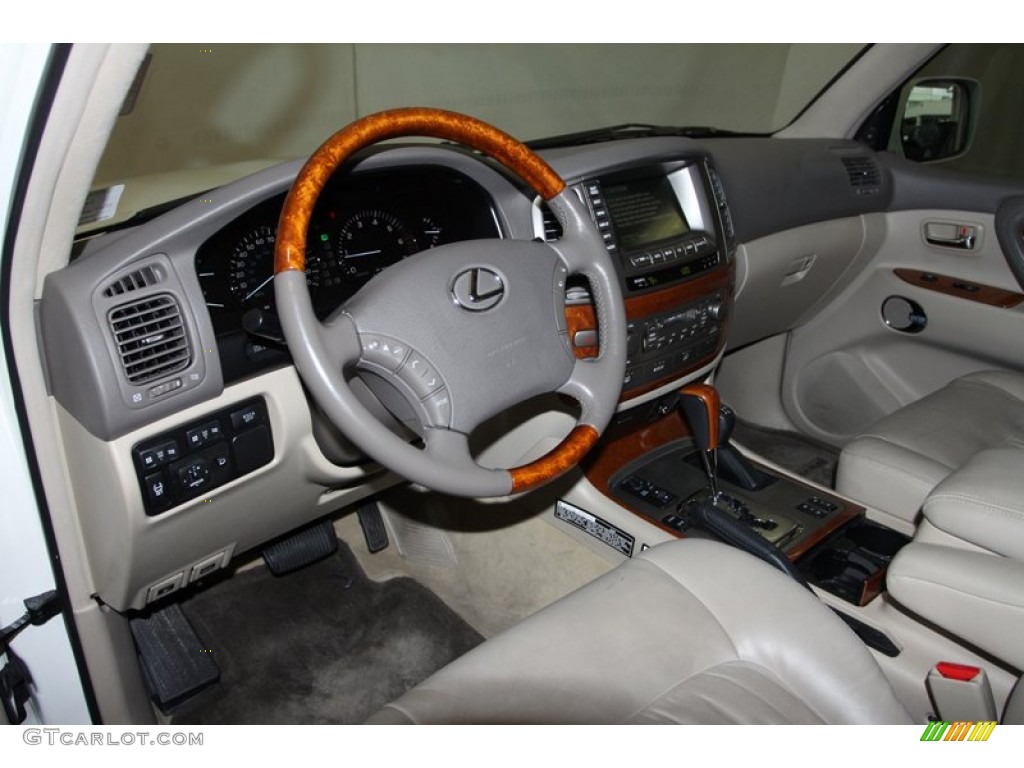 2006 LX 470 - Crystal White / Ivory photo #16