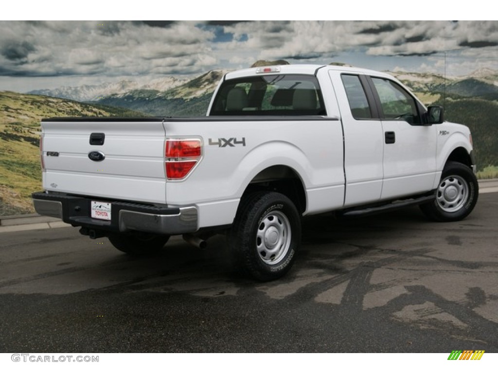 2010 F150 XL SuperCab 4x4 - Oxford White / Medium Stone photo #6