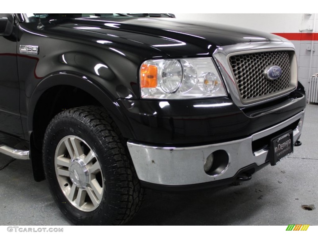 2006 F150 Lariat SuperCrew 4x4 - Black / Black photo #19